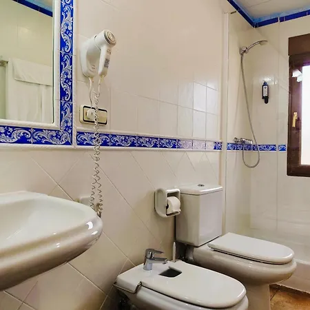 Raco Del Tosca Hostel