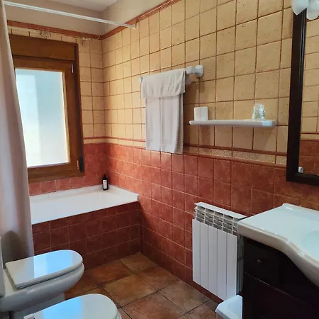Raco Del Tosca Hostel *
