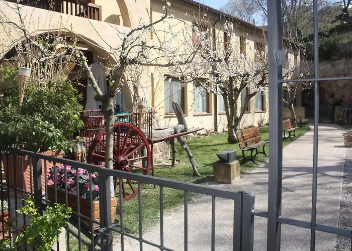 Hostel Raco Del Tosca *